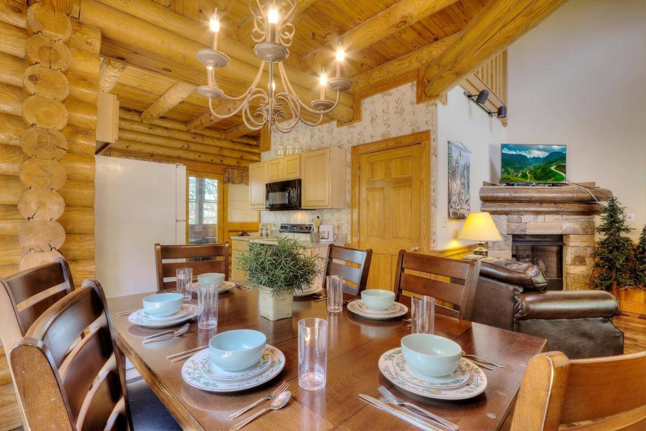 Great Wolf Cabin In Pigeon Forge! Villa Exterior foto